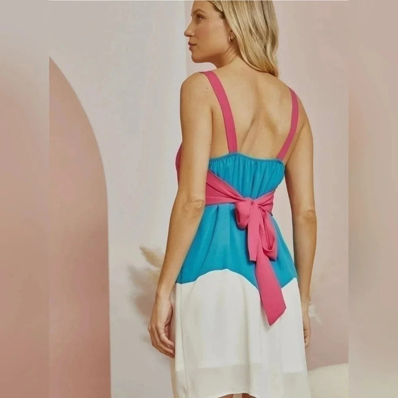 Women's Summer Sleeveless Color Block Dress - Picture 2 of 8